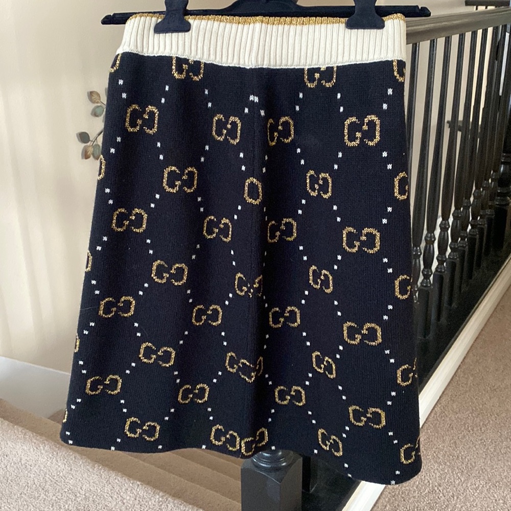 Brand new Gucci gg iconic wool skirt in size small
